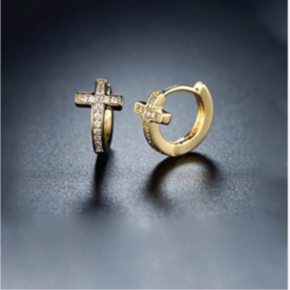 NEW• 18K GOLD PLATED CROSS HOOP SWAROVSKI CRYSTAL EARRINGS